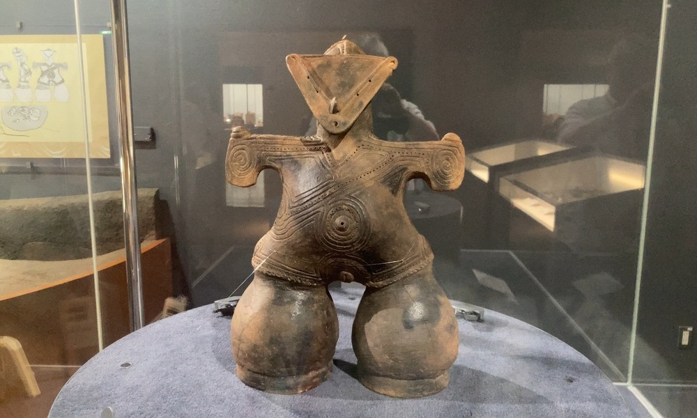 仮面の女神(国宝土偶、茅野市中ッ原遺跡出土)